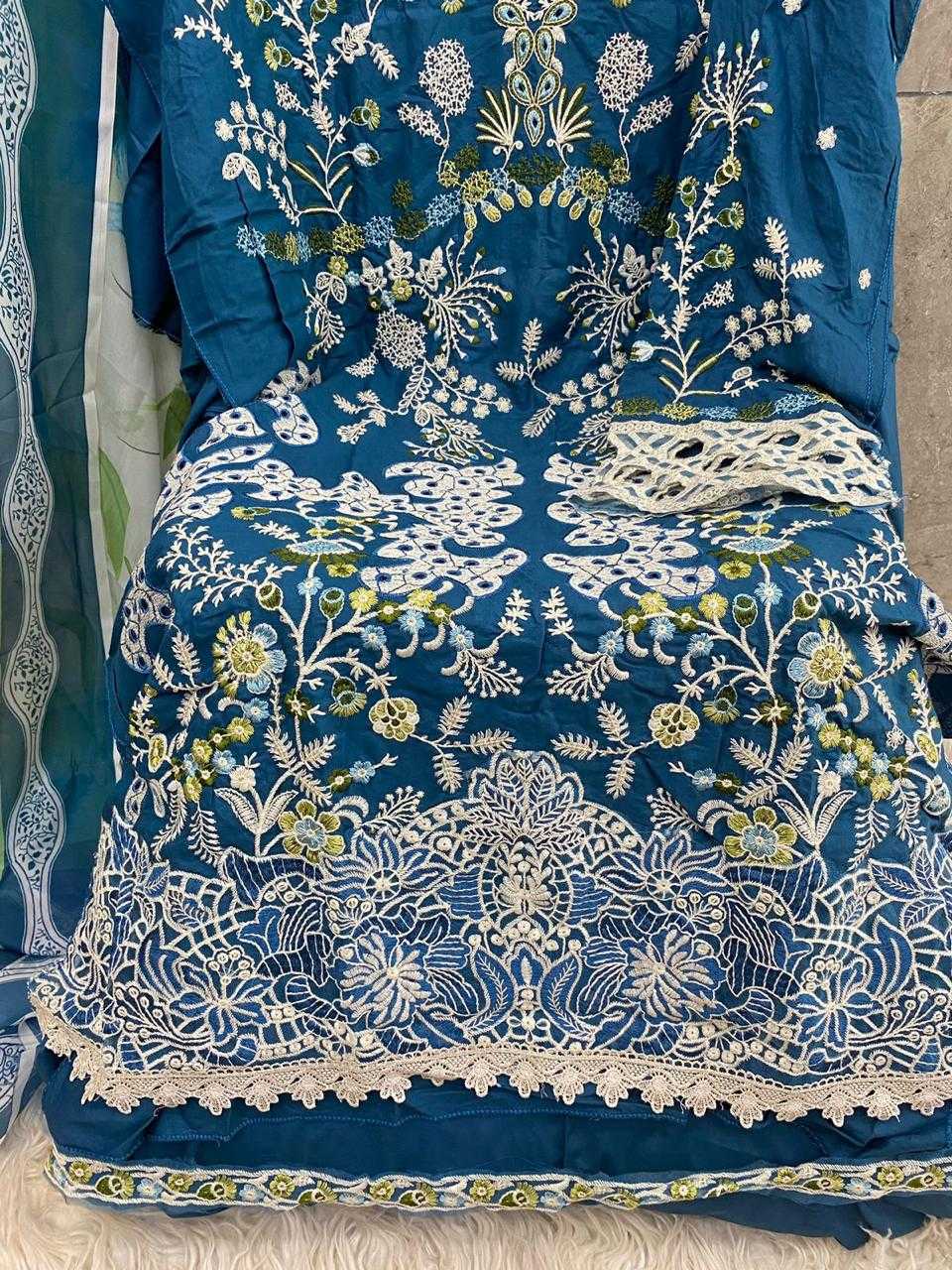 Afghani suit