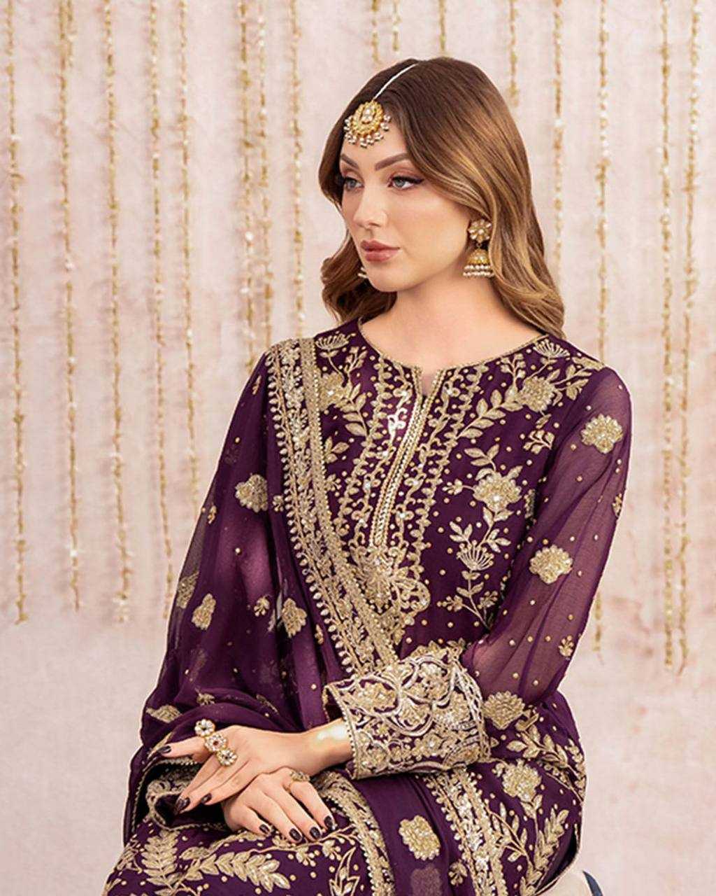 Kashmiri suit