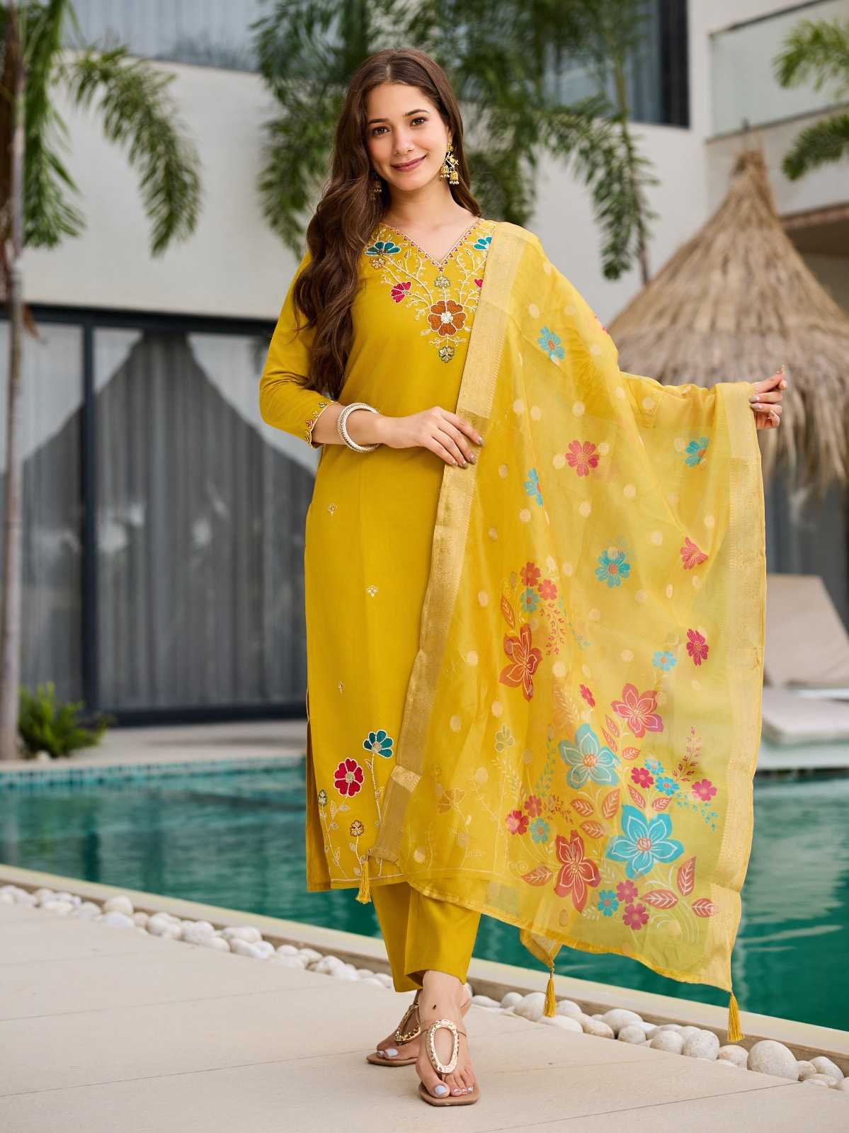 Gadhwali suit