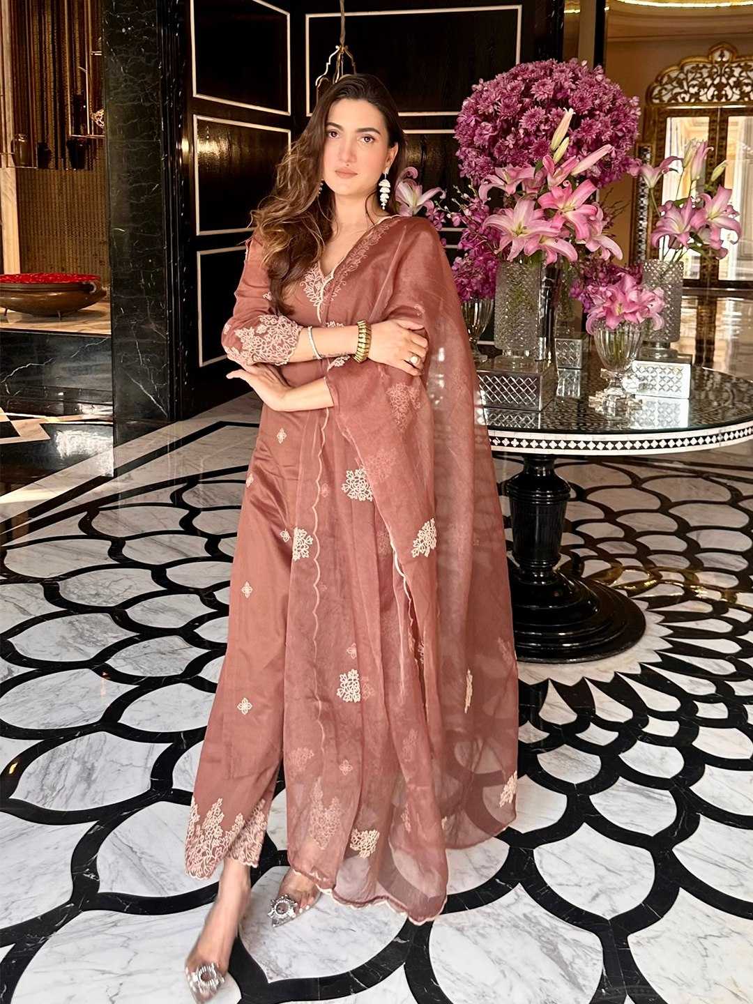 Vichitra silk - KE-80532