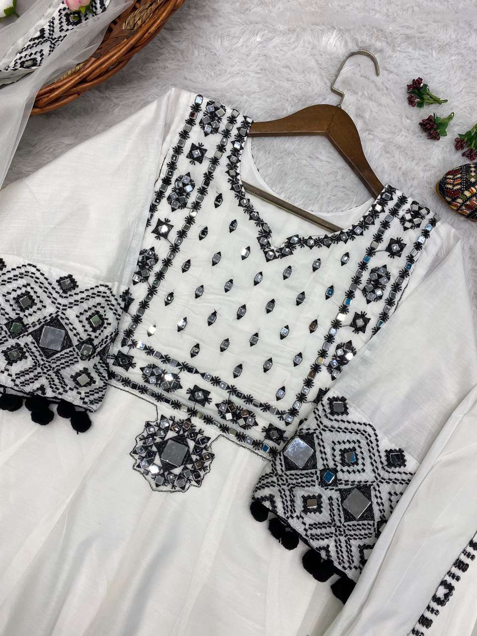 RAJWADI SILK -KE-21658