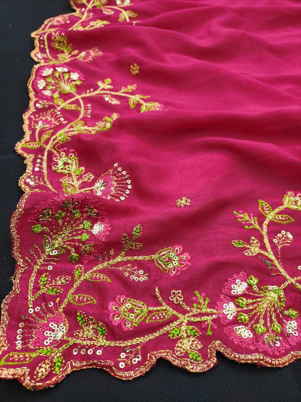 Vichitra Silk Saree - KE-79637