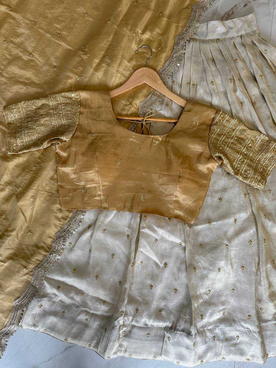 Onam Shimmer Tissue Silk saree -KE-75452