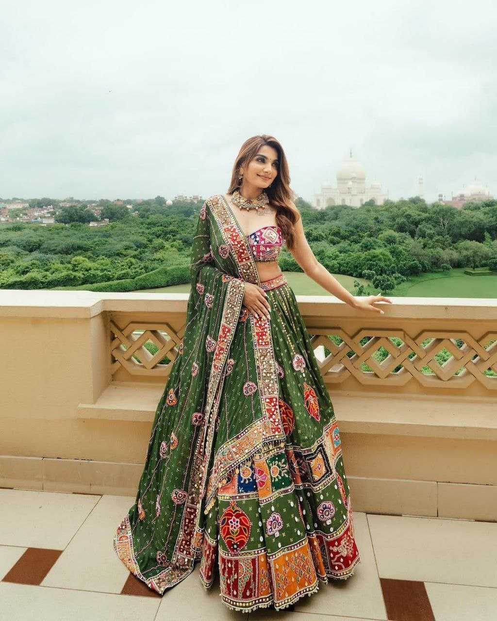 Designer Lehanga choli