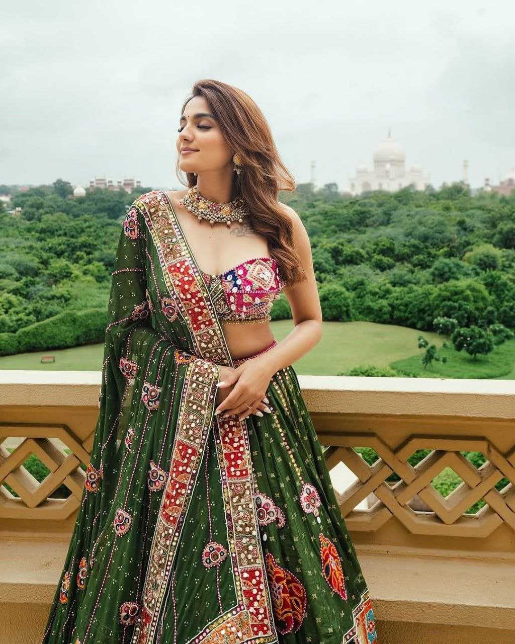 Designer Lehanga choli